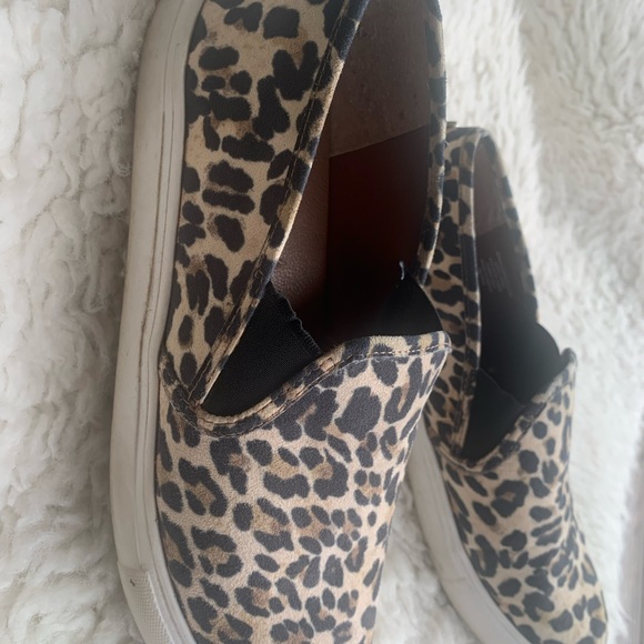 Steven Madden Lepard Sneakers - Picture 2 of 5